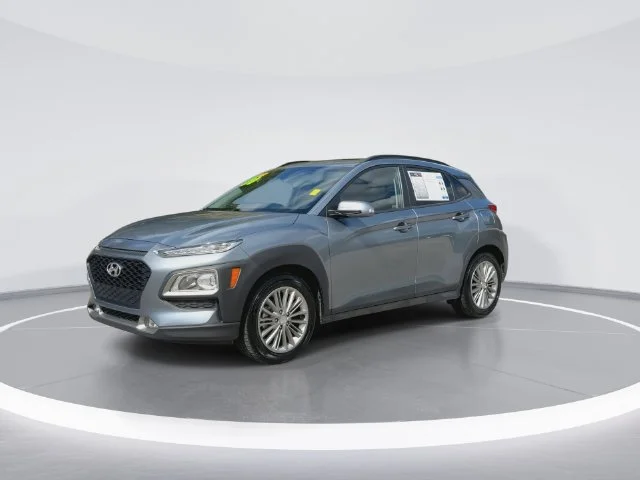 Used 2020 Silver Hyundai SEL Plus image 4
