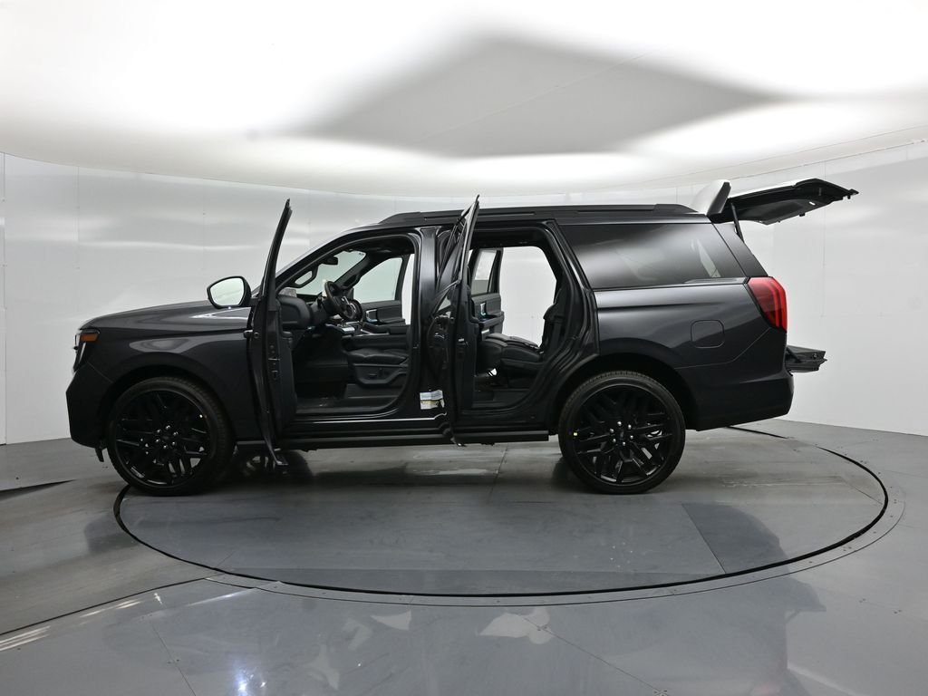 New 2026 Dark Matter Gray Metallic Ford Platinum image 38