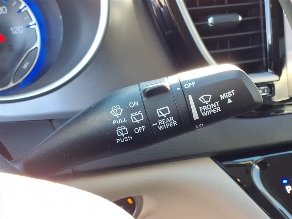 2022 CHRYSLER PACIFICA - Image 19