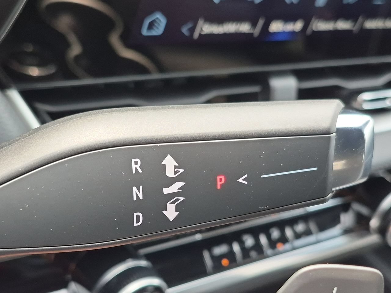 New 2027 Lakeshore Blue Metallic Chevrolet LT image 16