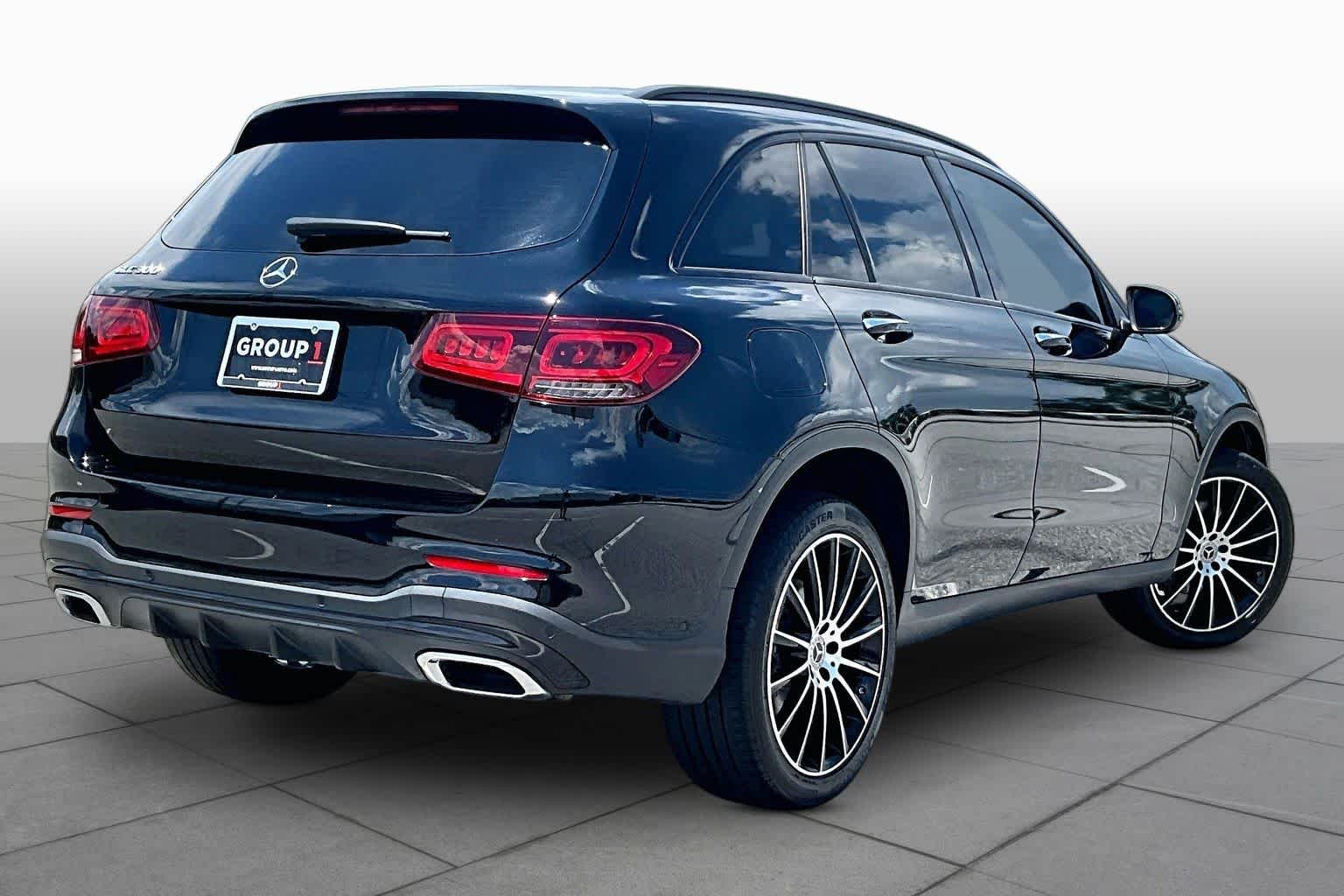 Used 2021 Black Mercedes-Benz GLC 300 image 13