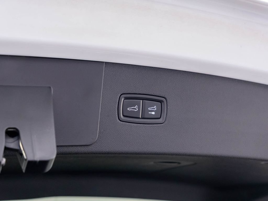 2022 Porsche Cayenne Platinum Edition - Photo 33