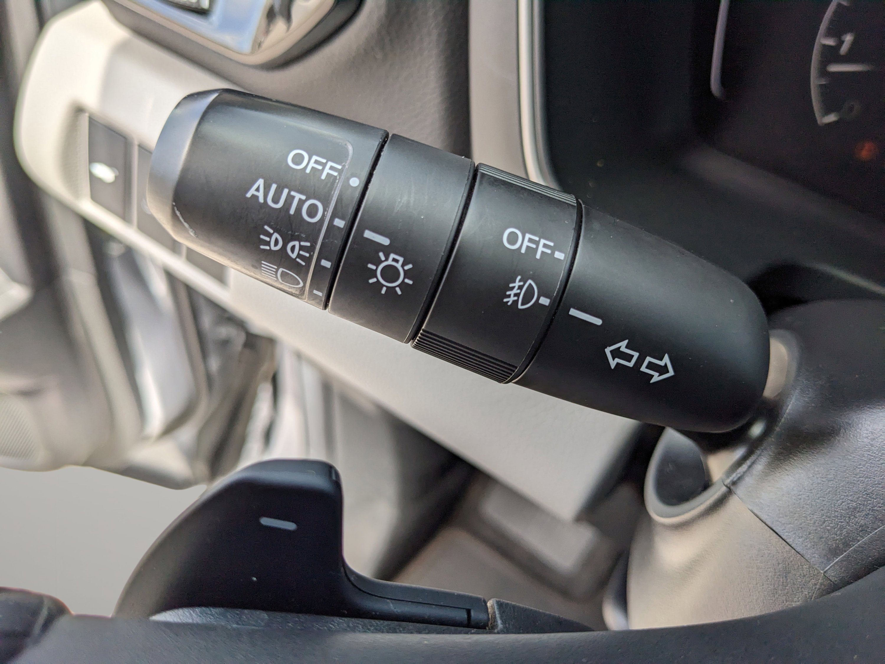 Used 2024 Silver Honda EX-L 8 Passenger image 35