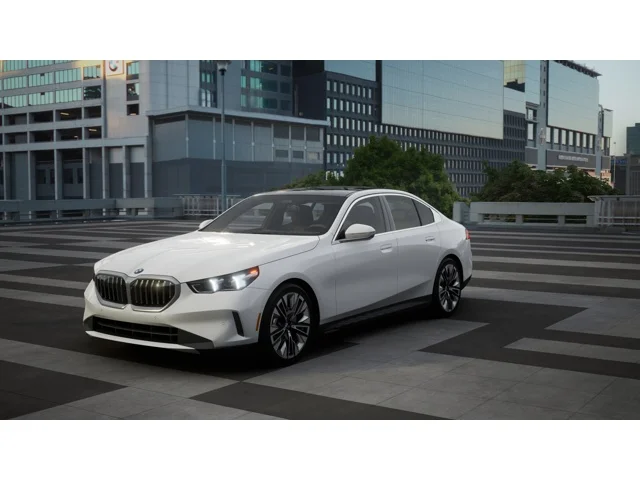 New 2027 Alpine White BMW  image 1