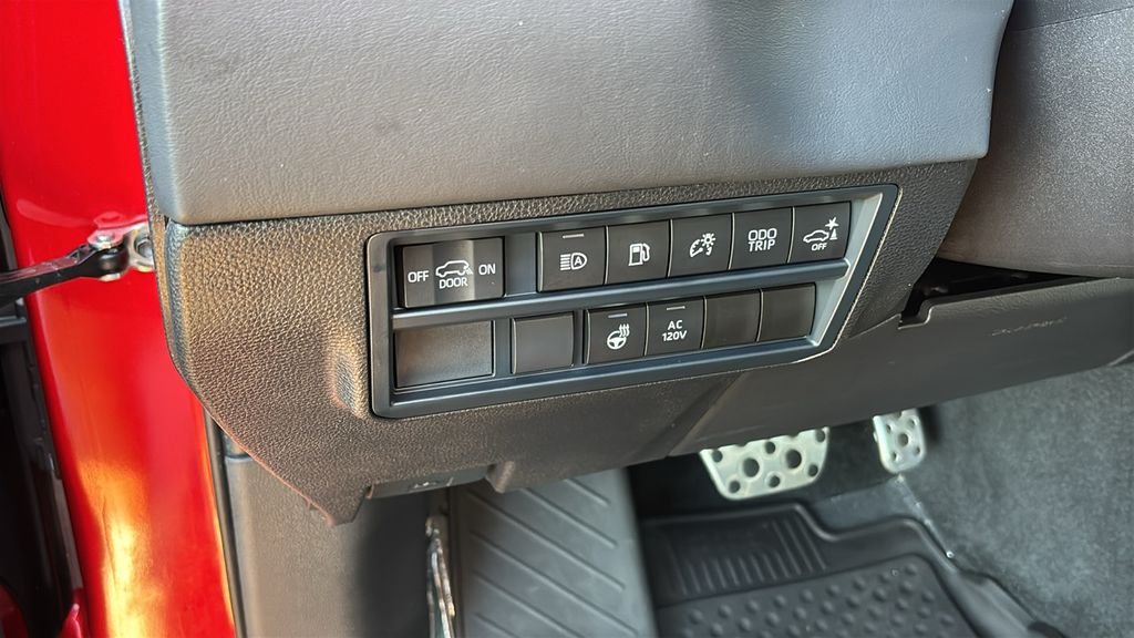 2025 Toyota Sequoia Platinum - Photo 15