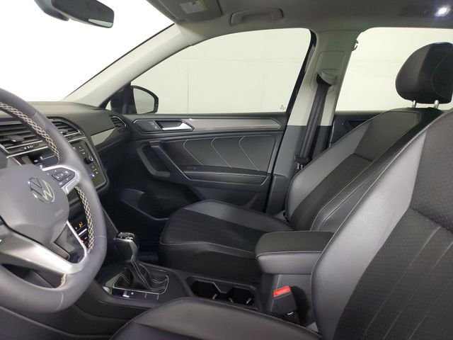 Used 2023 Black Volkswagen 2.0T SE image 20