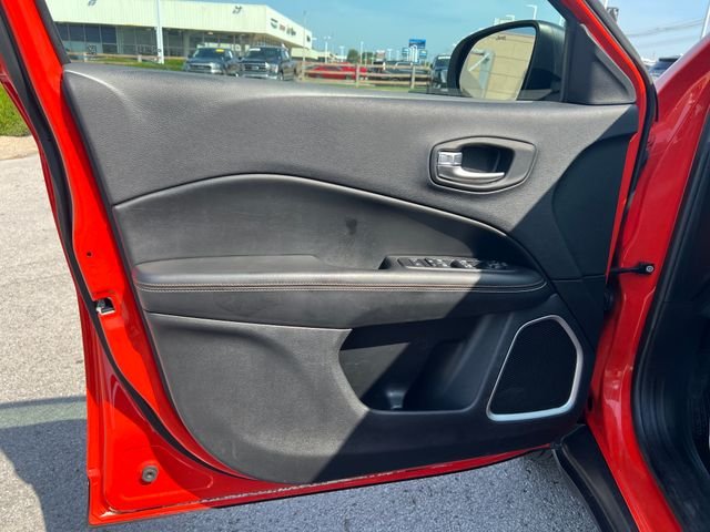 Used 2018 Orange Jeep Sport image 12