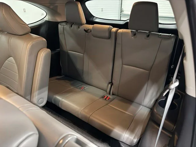 Used 2023 Gray Toyota XLE image 33