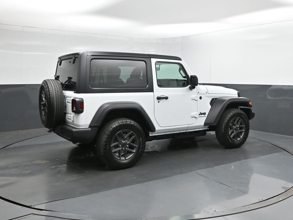 New 2026 Bright White Clear-Coat Exterior Paint Jeep Sport image 11