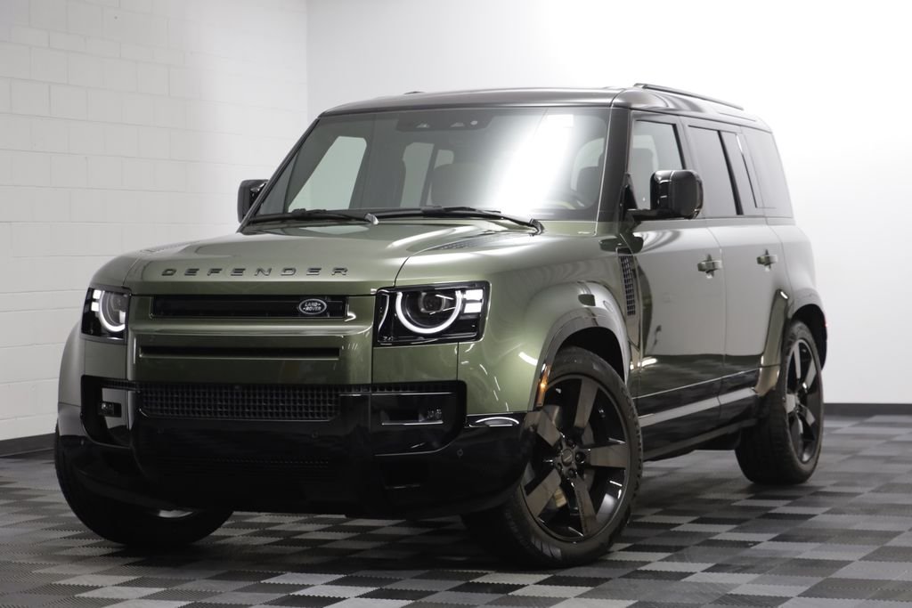 2026 Land Rover Defender 110 X-Dynamic SE P400's photo