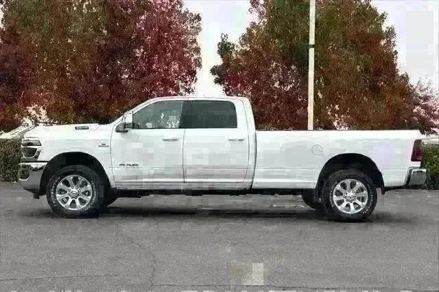 New 2026 Bright White Clear-Coat Exterior Paint RAM LARAMIE image 7