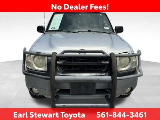 Used 2004 Silver Nissan SE image 10