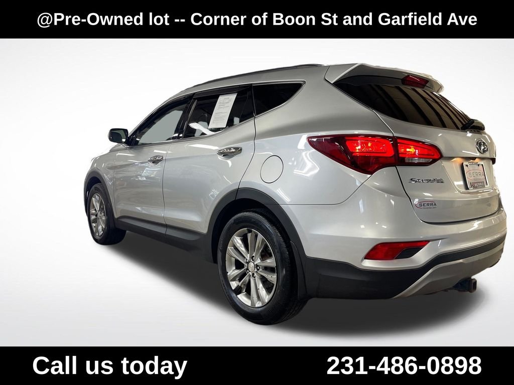 Used 2018 Silver Hyundai 2.0T image 3