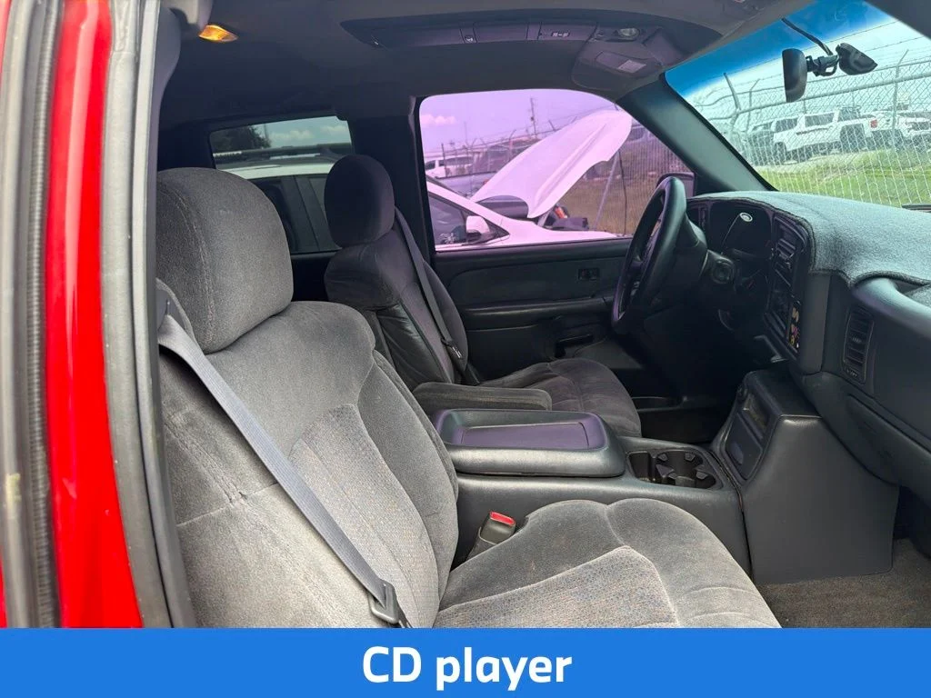 Used 2000 Red Chevrolet LS image 9