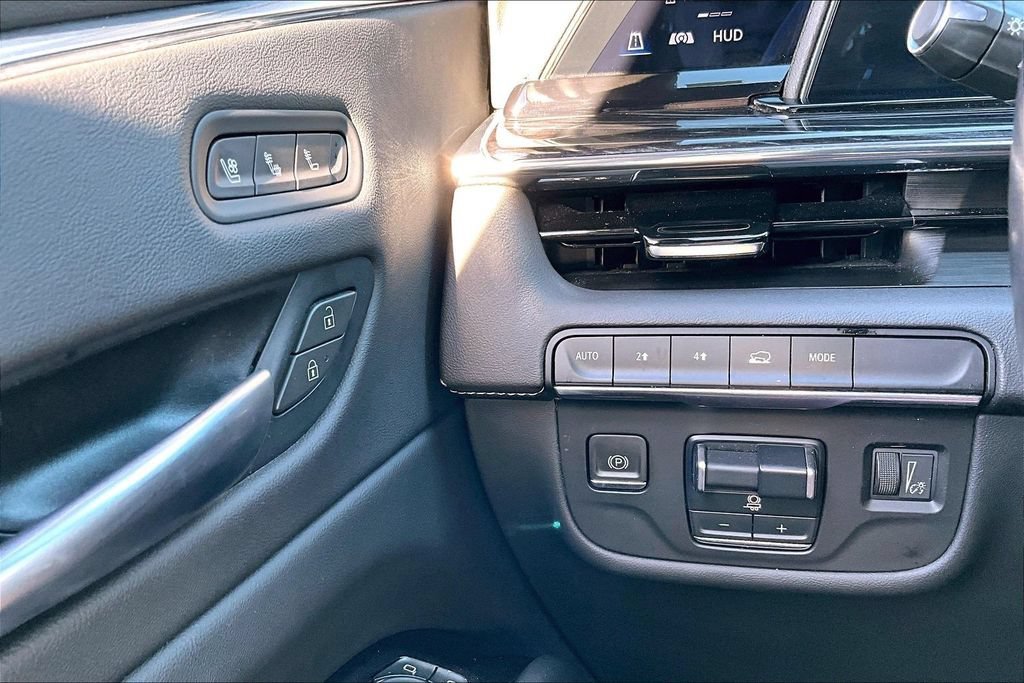 2023 Cadillac Escalade ESV Sport - Photo 24