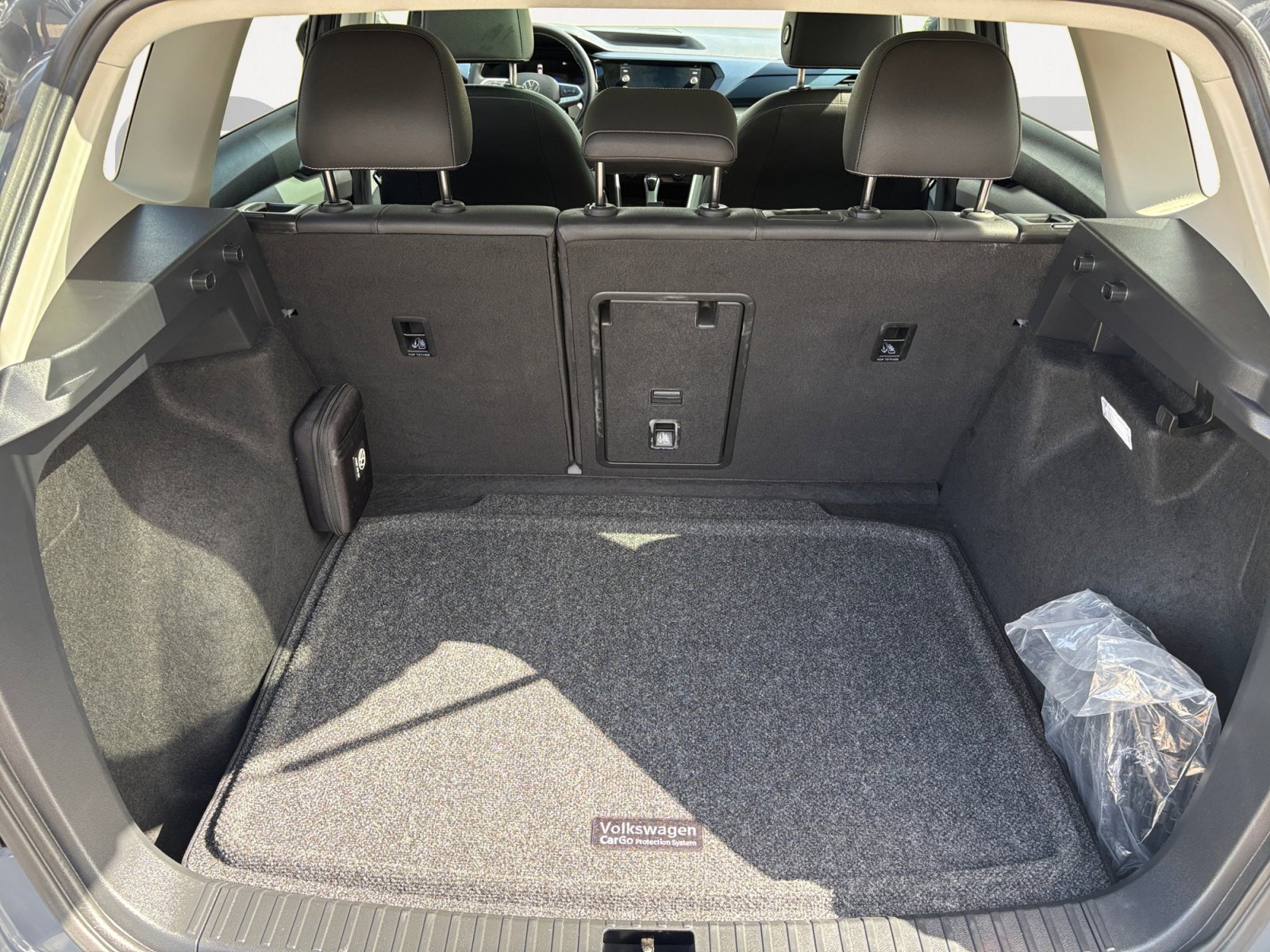 Certified Used 2024 Pure Gray Volkswagen SE image 12