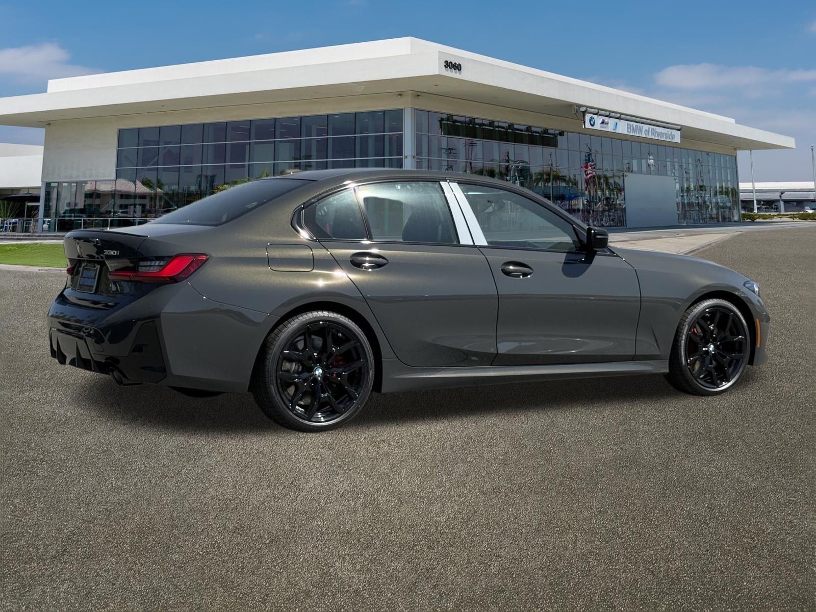 New 2026 Dravit Grey Metallic BMW 330i image 11