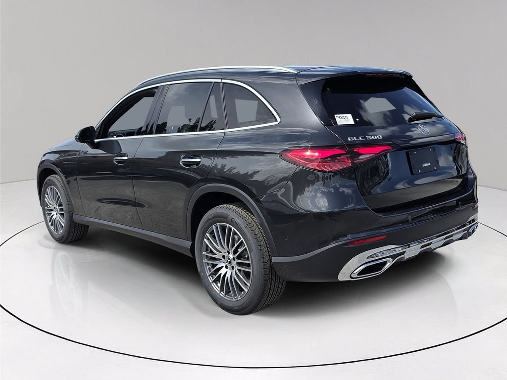 New 2026 Gray Mercedes-Benz GLC 300 image 4