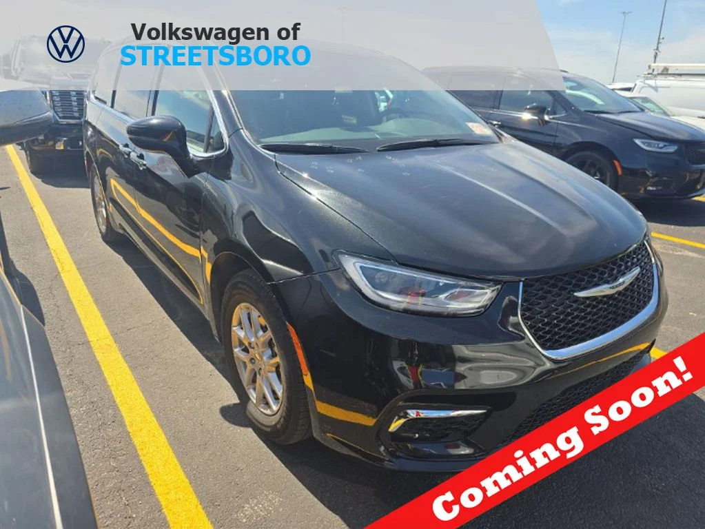 2024 Chrysler Pacifica's photo