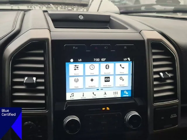 Used 2018  Ford Platinum image 21