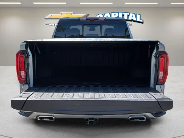 Used 2025 Silver GMC Denali image 32