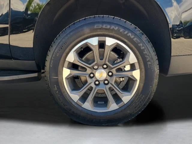 New 2026 Black Chevrolet LT image 37
