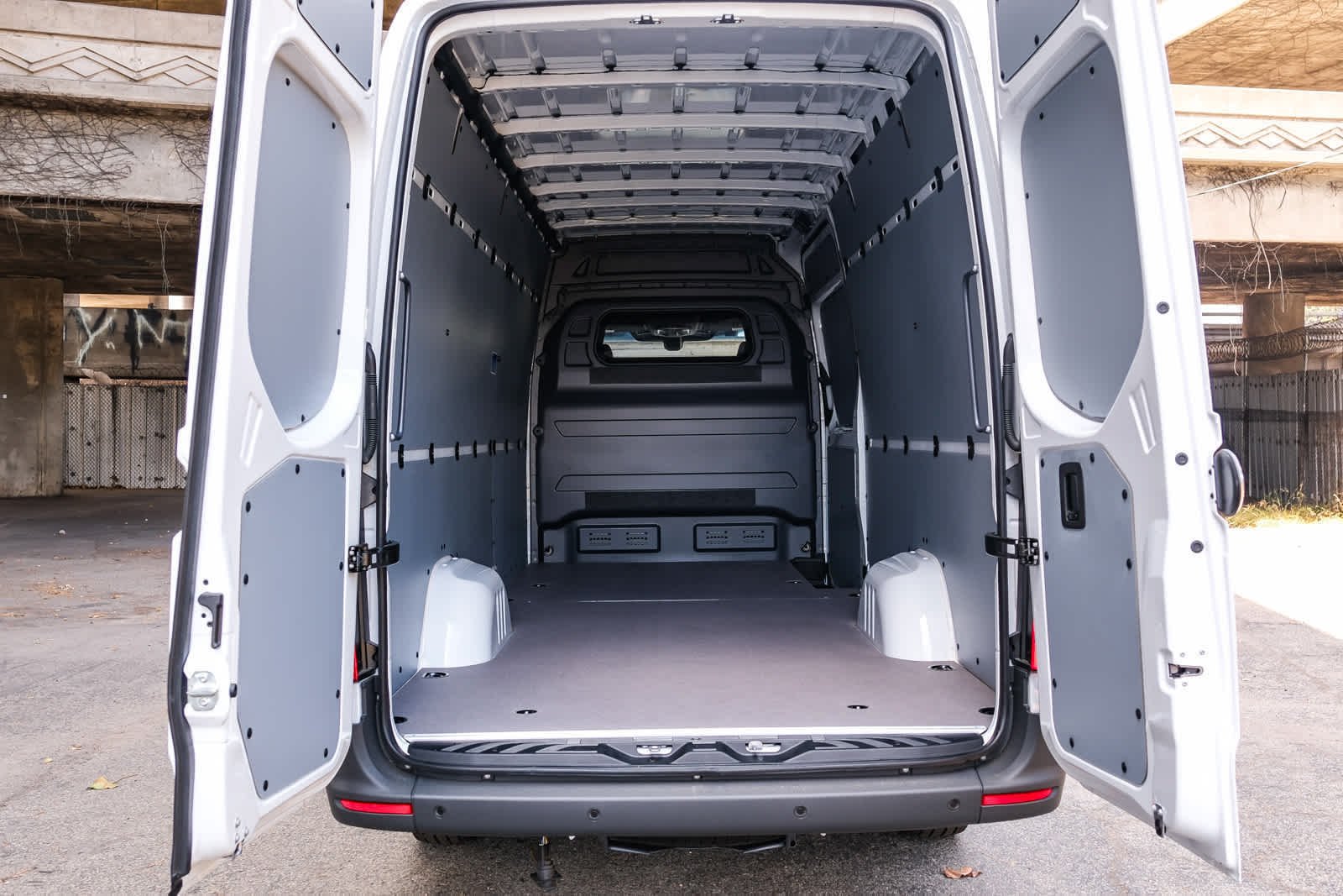 New 2026 Arctic White Mercedes-Benz Cargo 170WB High Roof RWD 2.0L I4 Diesel Turbo HO image 44