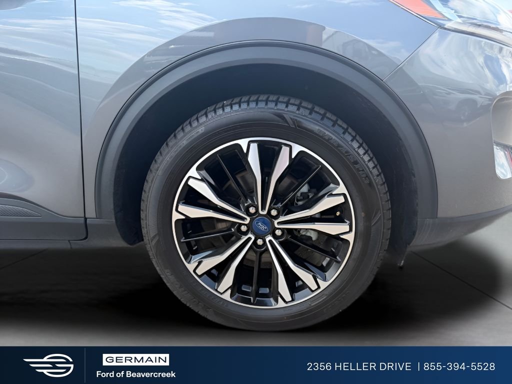 Used 2022 Gray Metallic Ford SEL image 28