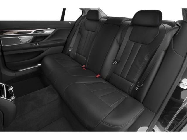 Used 2020 Individual Aventurin Red Metallic BMW 740i image 16