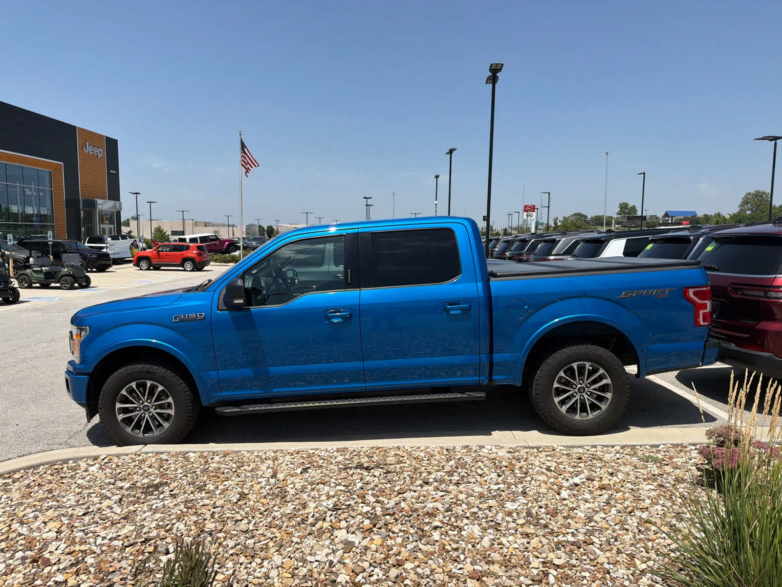 Used 2019 Velocity Blue Metallic Ford XLT image 8