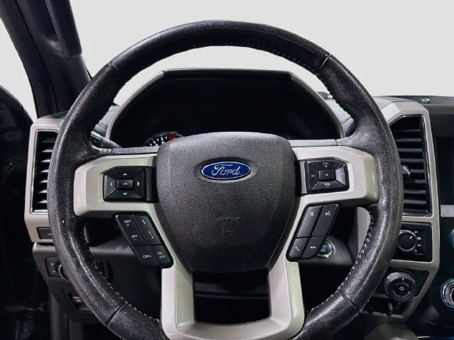 Used 2019  Ford XL image 11