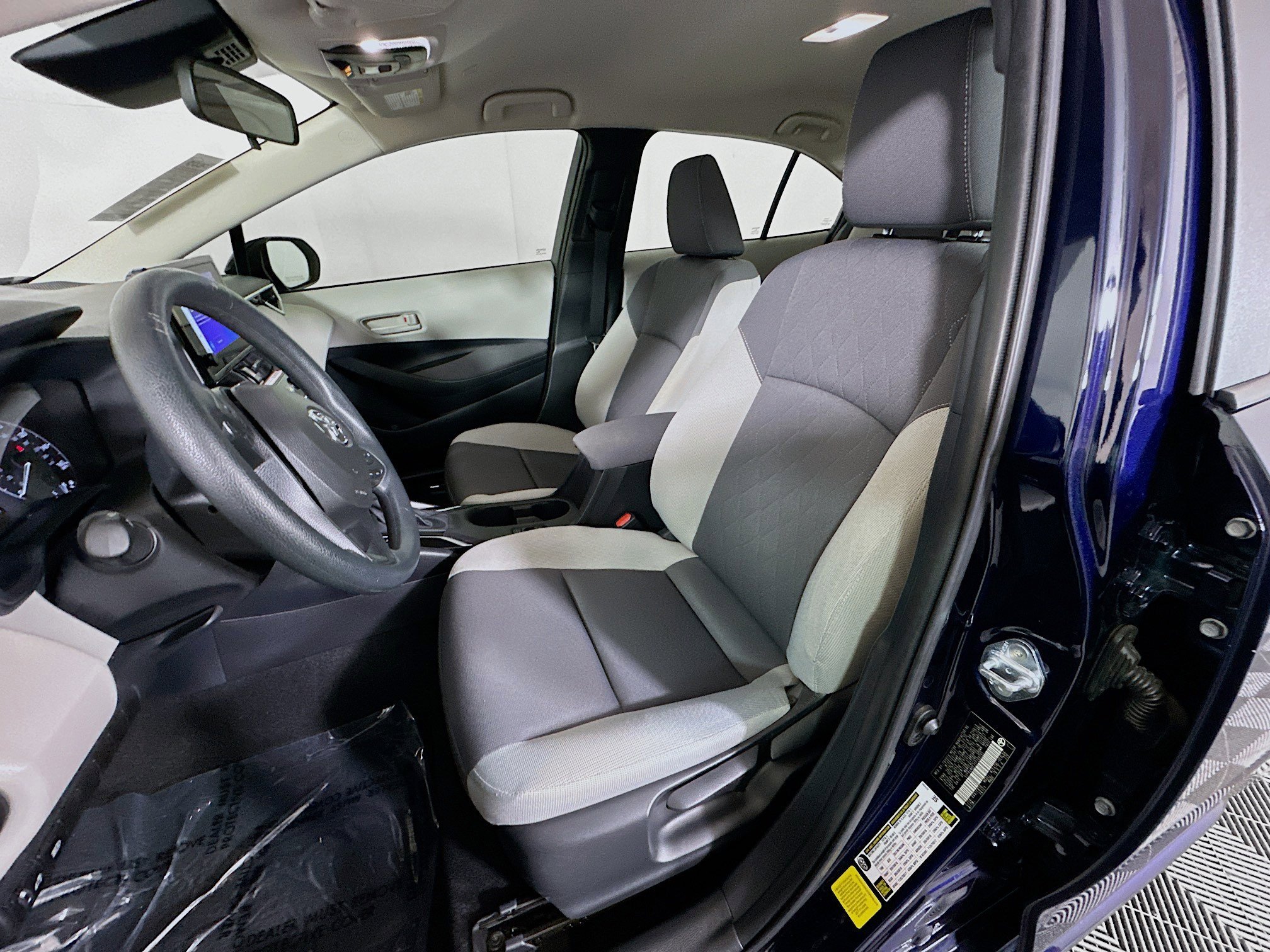 Used 2025 Blueprint Toyota LE image 12