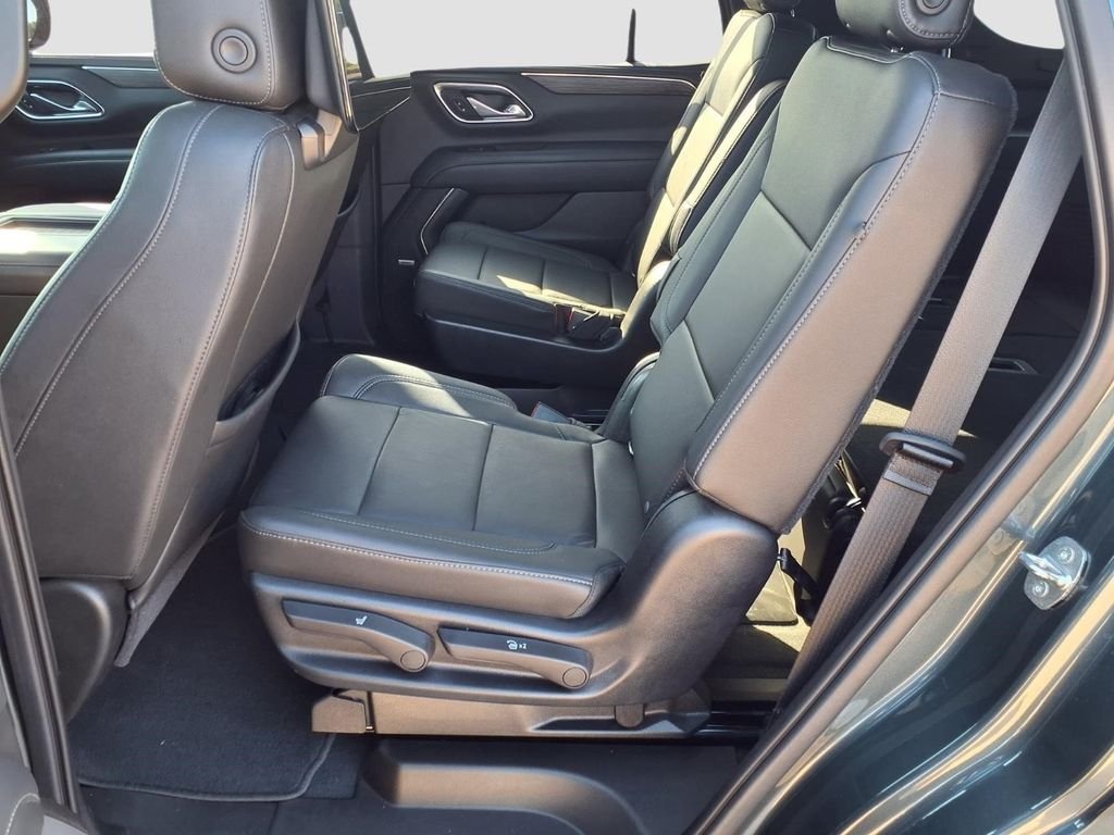 Used 2021 Shadow Gray Metallic Chevrolet Z71 image 25