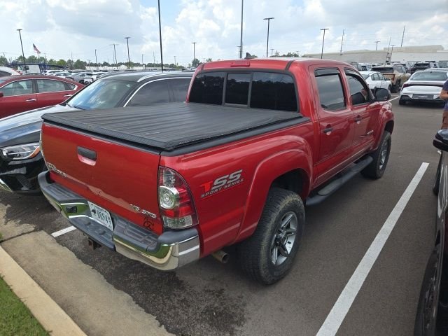 Used 2014 Red Toyota Base image 4