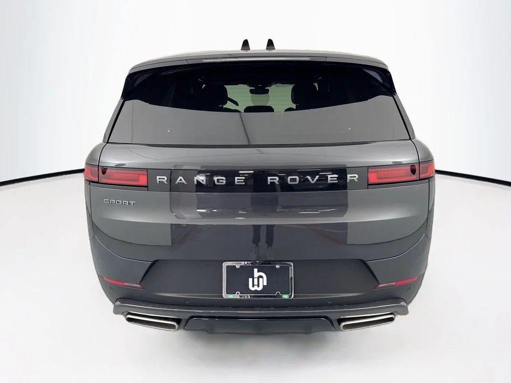 New 2026 Carpathian Grey Land Rover SE image 6