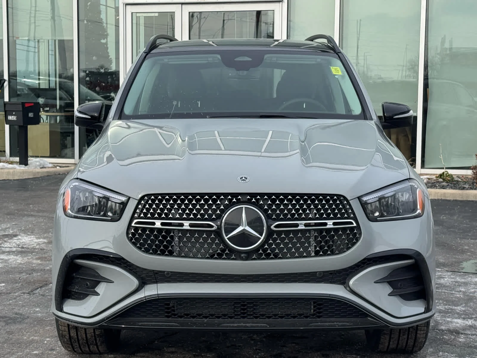 New 2026 MANUFAKTUR Alpine Grey Mercedes-Benz GLE 350 image 4