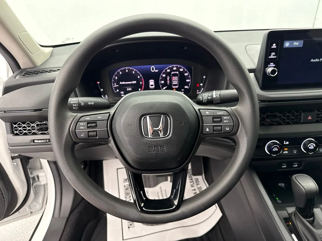 New 2026 Platinum White Pearl Honda LX image 22
