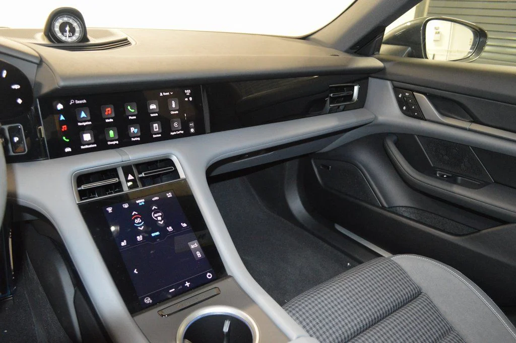 Used 2025 Slate Grey Neo Porsche 4 image 26