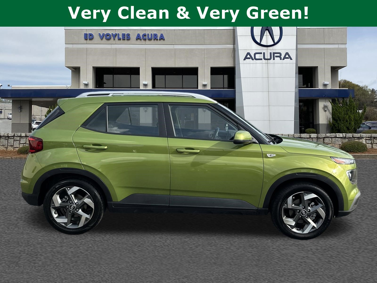 Used 2023 Green Apple Hyundai SEL image 4