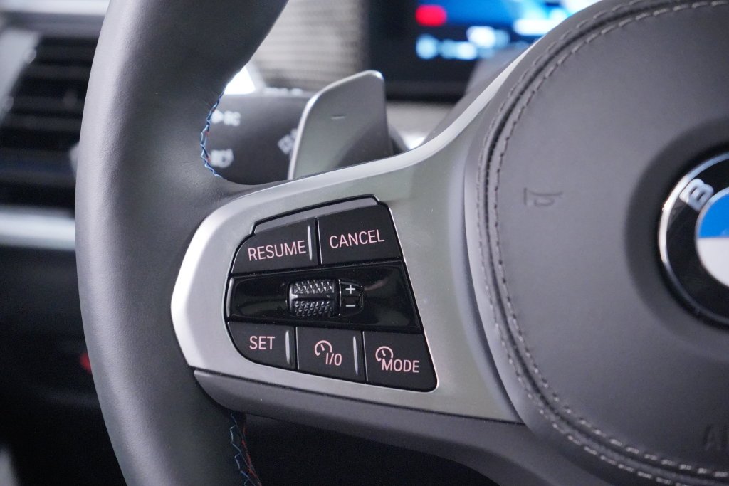 2026 BMW X6 M60i - Photo 11