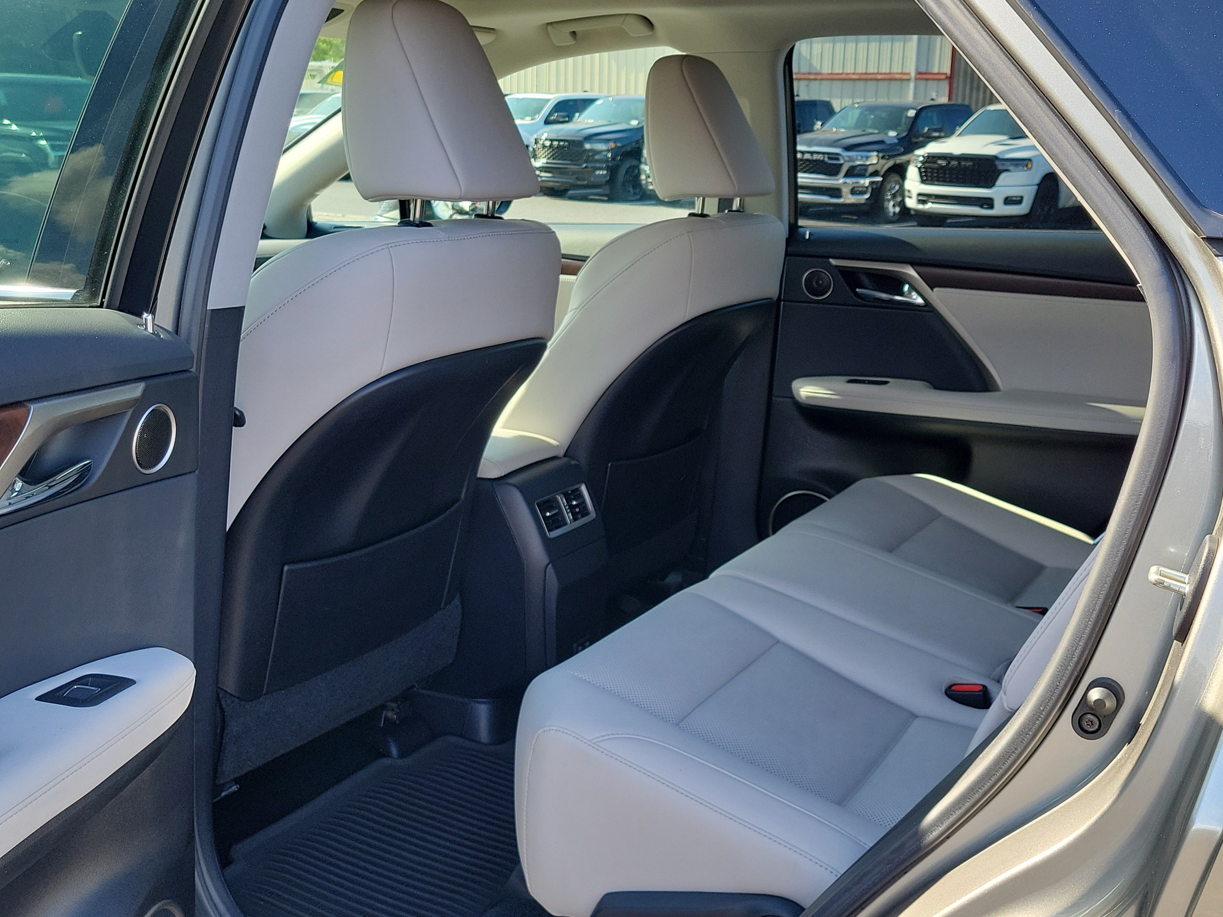 Used 2022 Silver Lexus 450h image 12