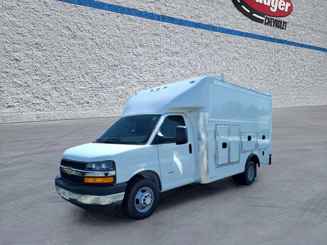 2026 Chevrolet Express 3500 159" WB's photo