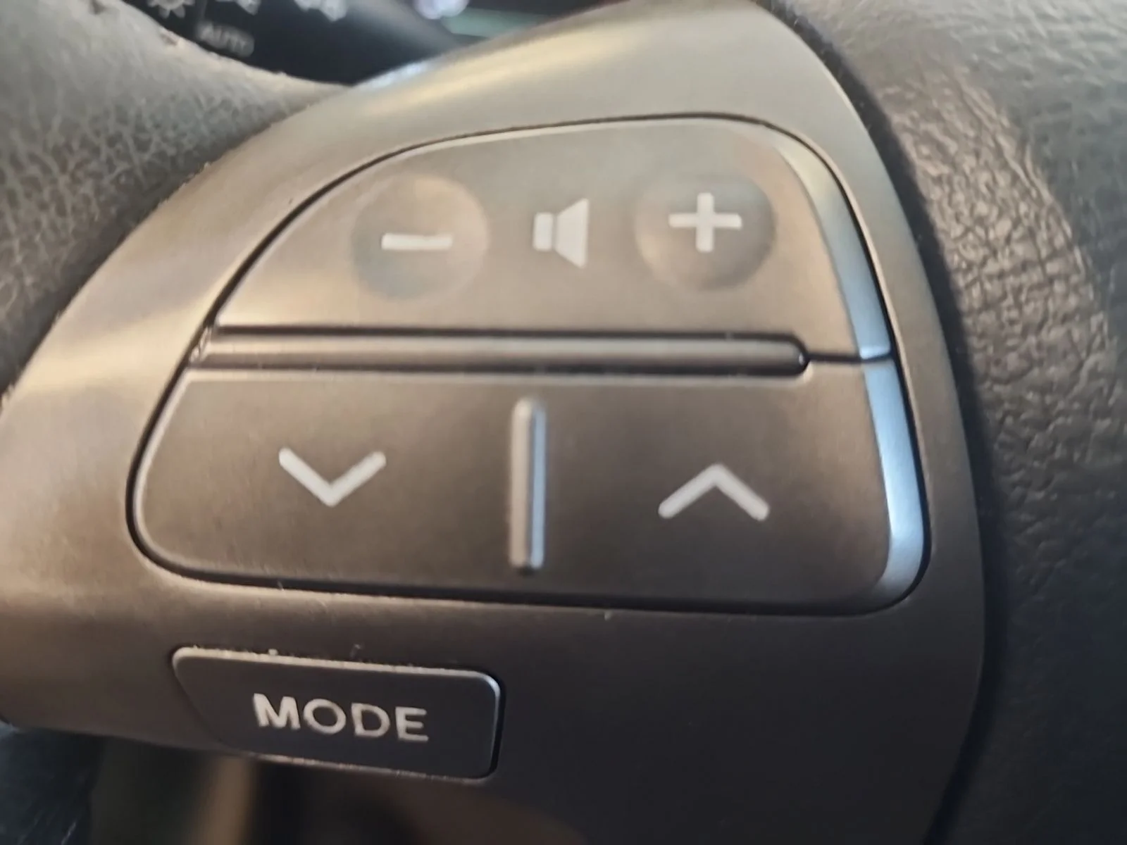 Used 2009  Toyota Base image 29