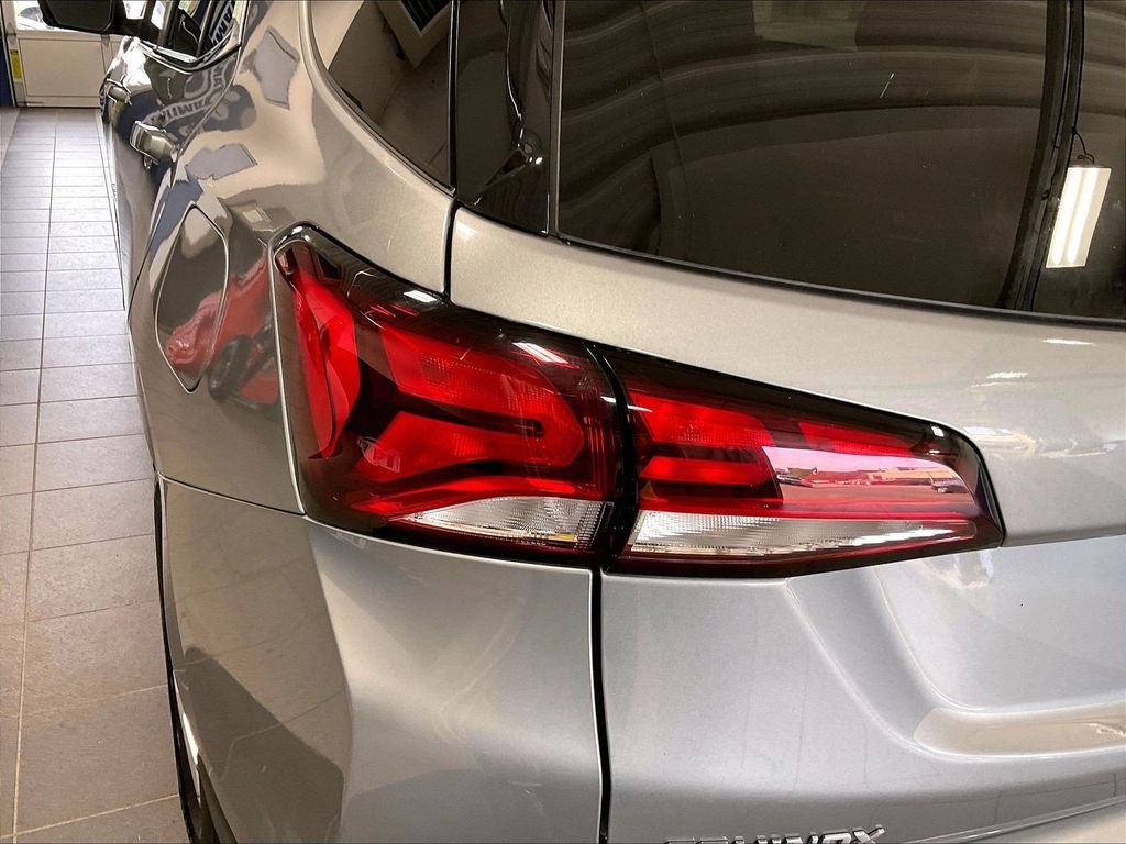 Used 2024 Gray Chevrolet LT image 33