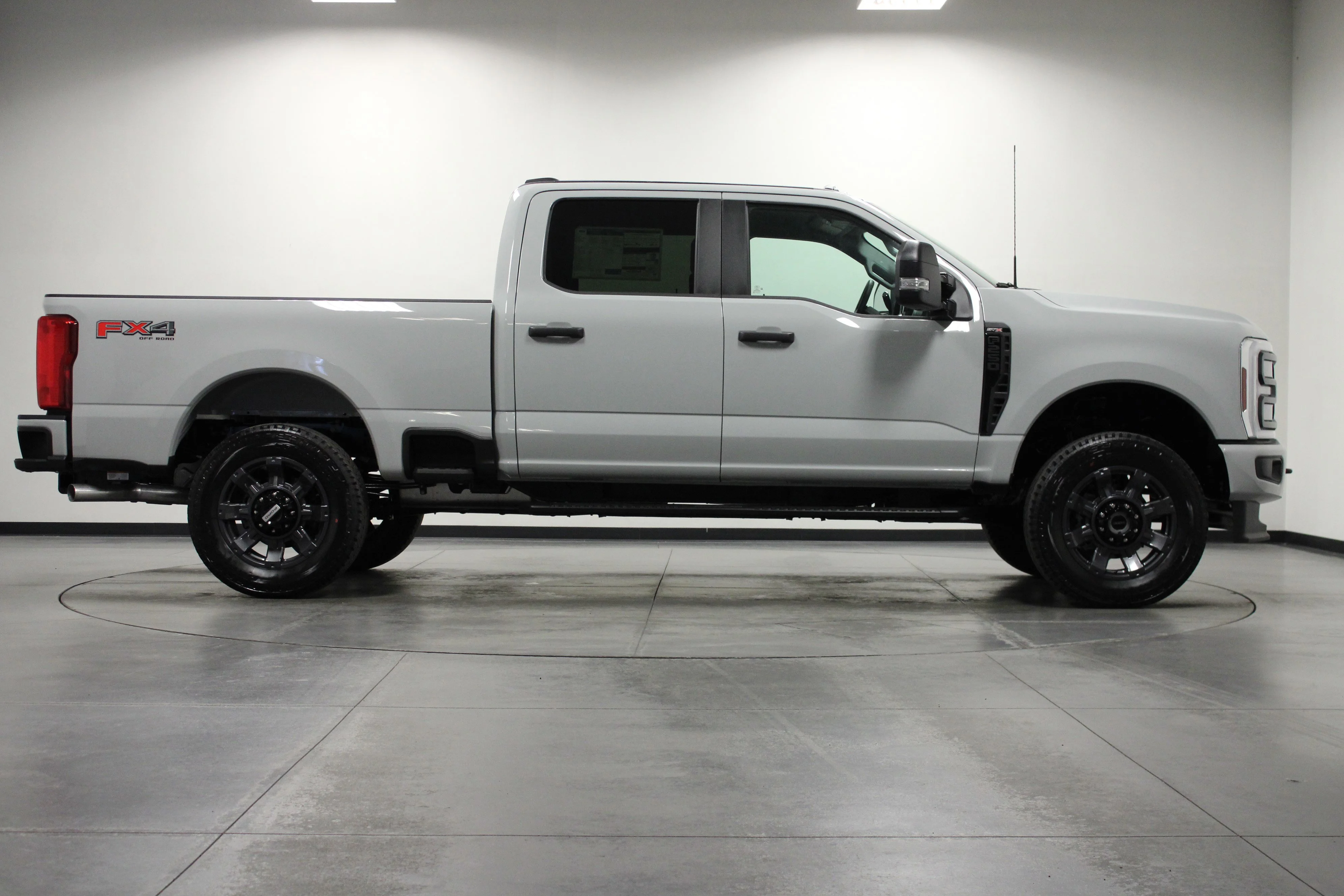 New 2026 Avalanche Ford F-250® XL image 3