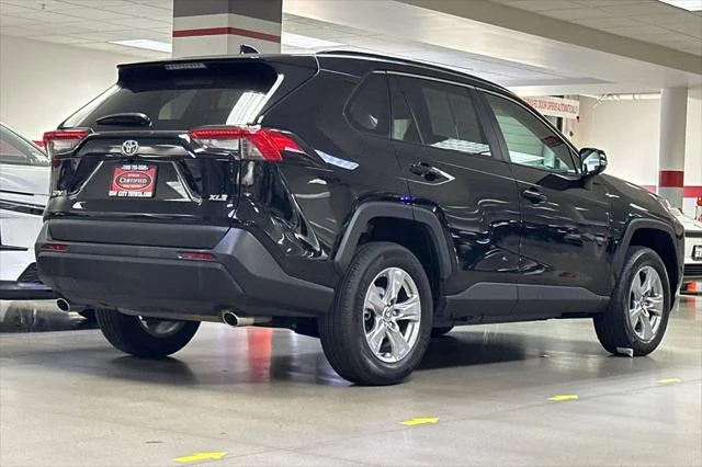 Certified Used 2025 ATTITUDE BLACK MC. Toyota  image 4