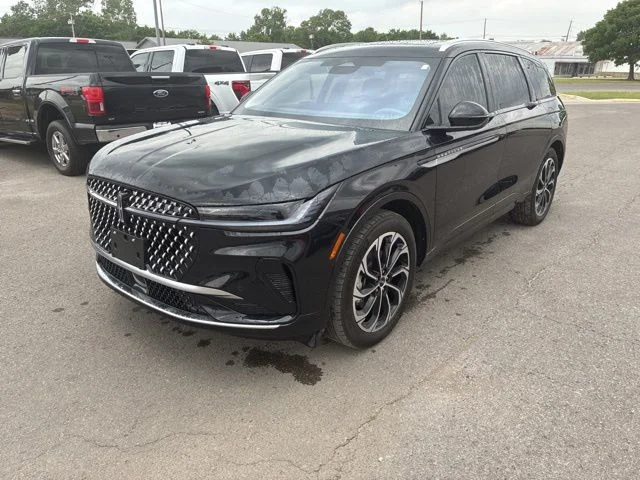 2025 Lincoln Nautilus Reserve AWD's photo