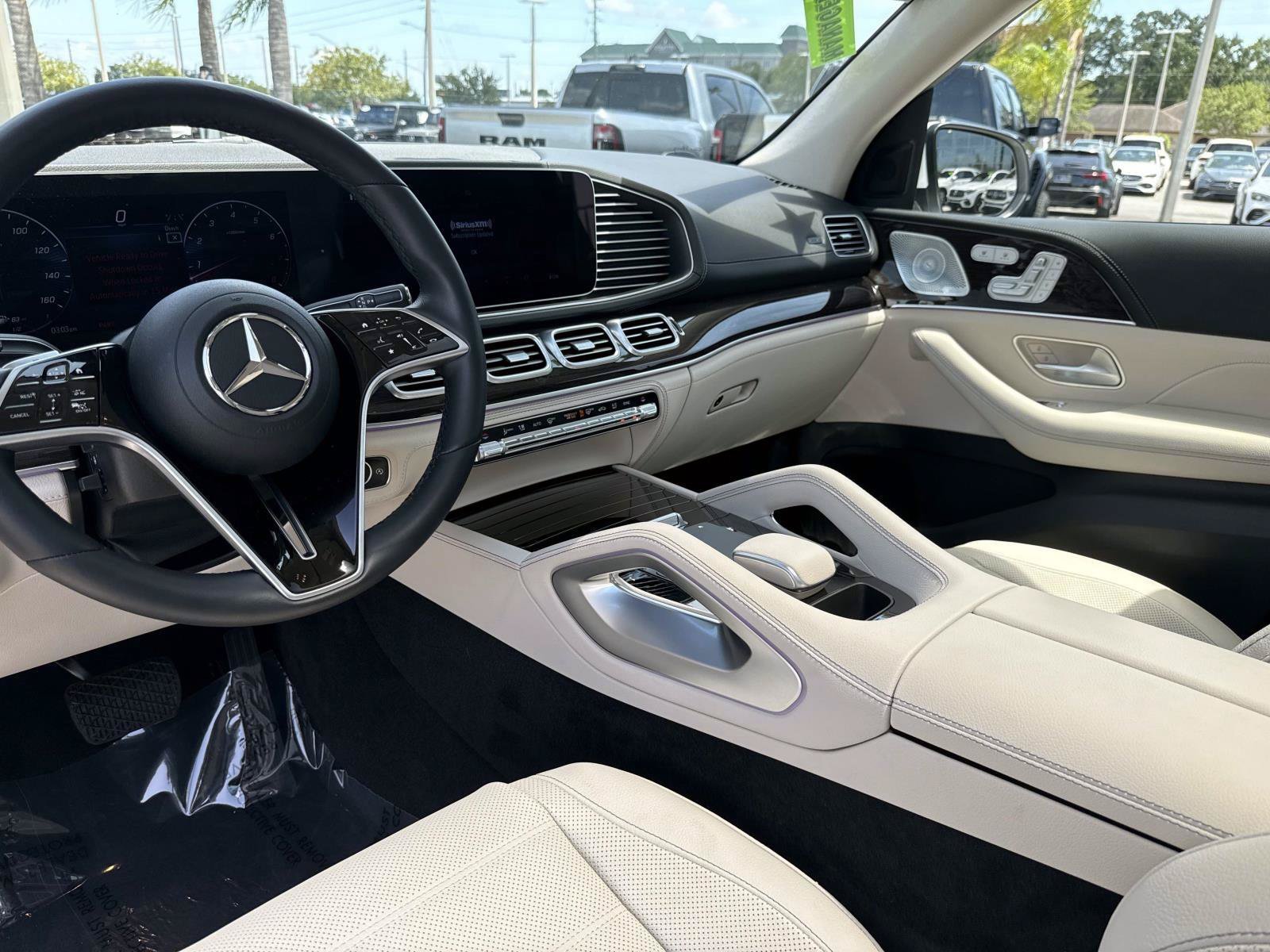 Used 2026 Moonlight White Mercedes-Benz 350 image 16