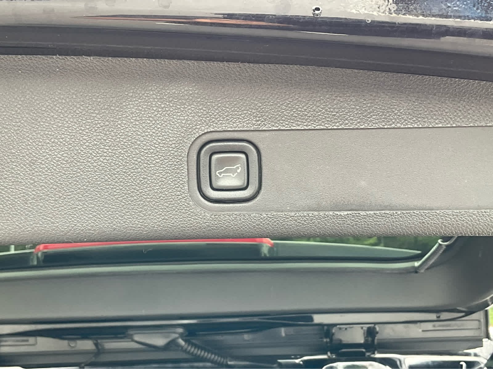 Used 2013 Onyx Black GMC Denali image 25