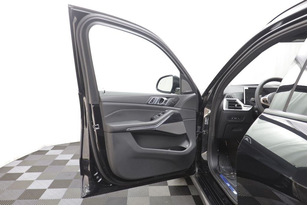 New 2026 Black Sapphire Metallic BMW xDrive50e image 6